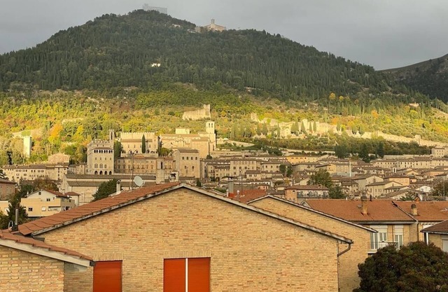 Milordo Gubbio Apartment 5 minutes from the historic center with panoramic views