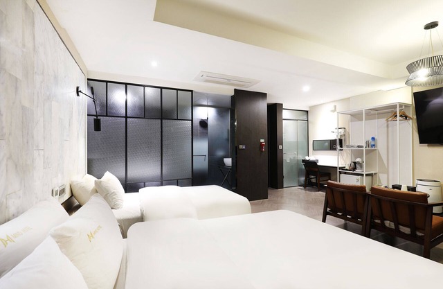 Mind Hotel