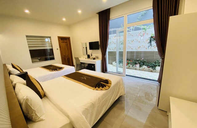 MINH CHIEN SUITE