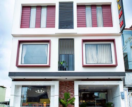 MINH LÂM HOTEL