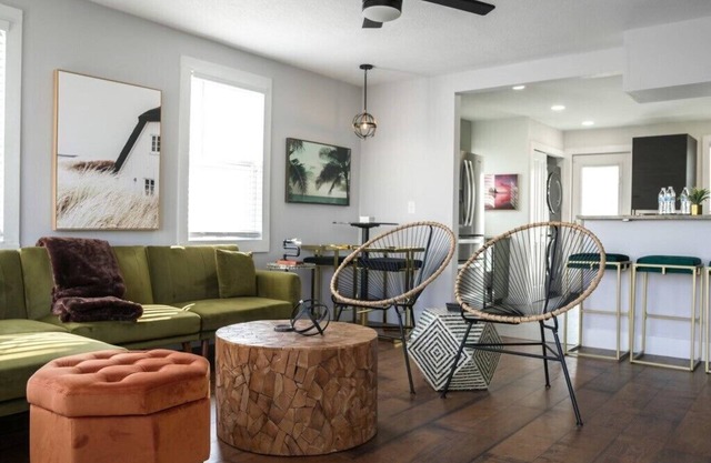 Mini Boutique Hotel Unit 121 THE ELLA by EVRH