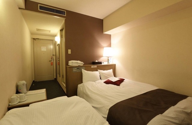Mini Twin Room Smoking/Osaka Ōsaka