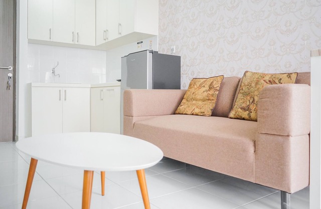 Minimalist 2BR at Emerald Bintaro Apartment