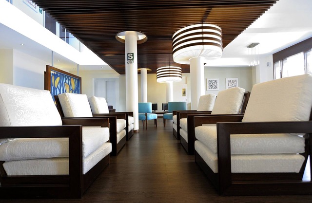 Mint Hotel