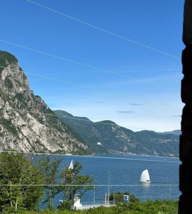 Mira Lago