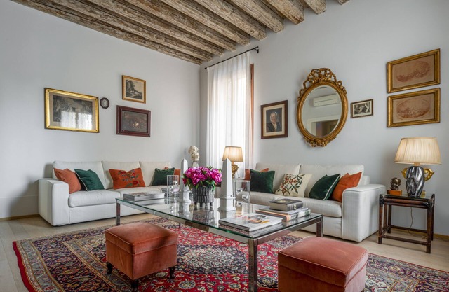 Miracoli Apartment with View on the Canal R&R