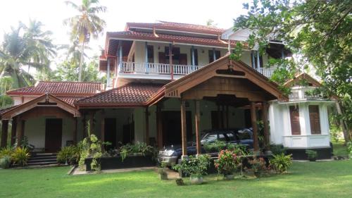 Mishthana Canal Resort