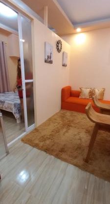 Mistow BriaMagenta Condo
