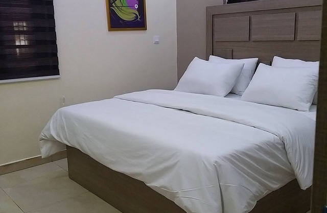 MITOS LUXURY SUITES -BODE THOMAS