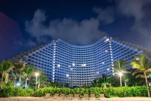 Modern Beach Apartment - Arena Resort Cam Ranh