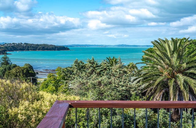 Moana Cottage