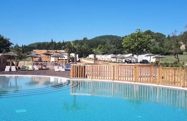 Mobil-home | Comfort XL | 2 Bedrooms | 4 sleeps | Raised terrace