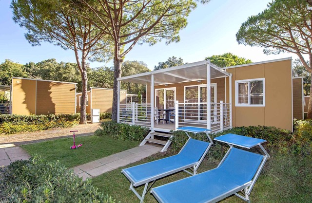 Mobilehome in a sunny location