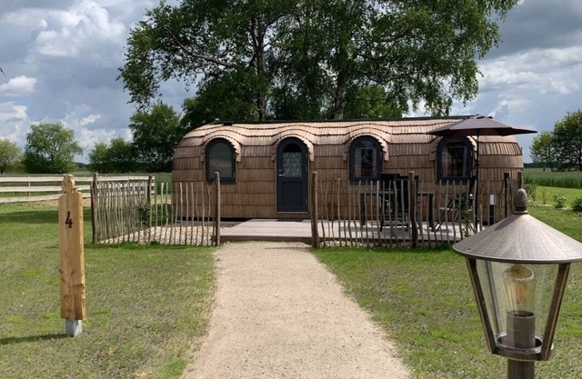 Mobile home for 4 guests with 19m² in Bahrenborstel (157439)