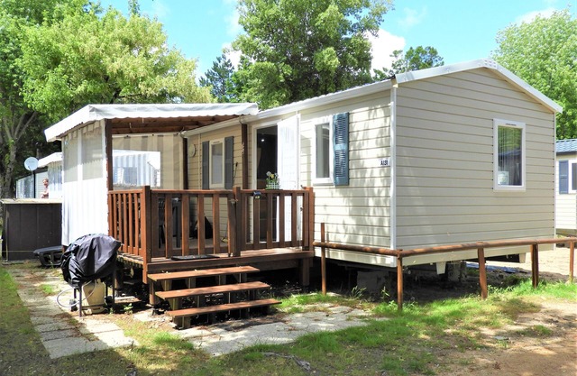 Mobile home 2 bedrooms