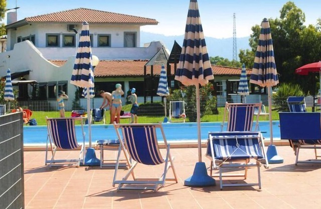 Mobile home in Sarzana with terrace
