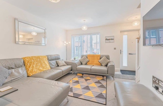 Modern 1 Bedroom House in Burton-on-Trent