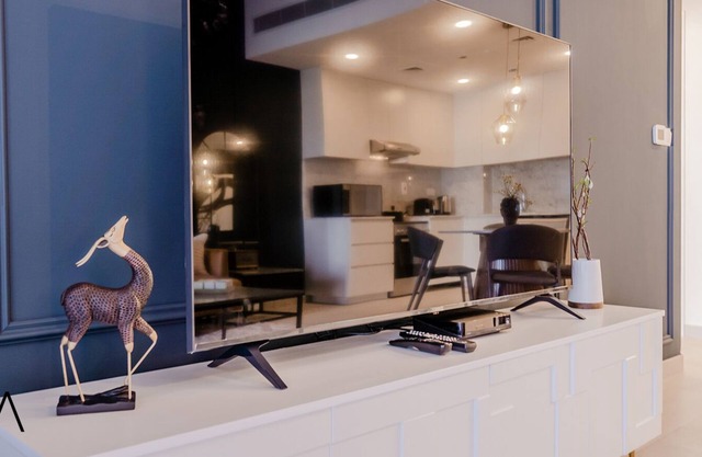 Modern 1 BR in Rahaal 2