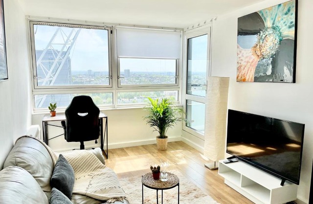 Modern 1BR Paddington Apartment