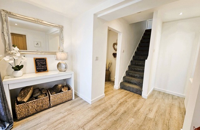 Modern 2-bed home in a peaceful area, with parking | Pass the Keys