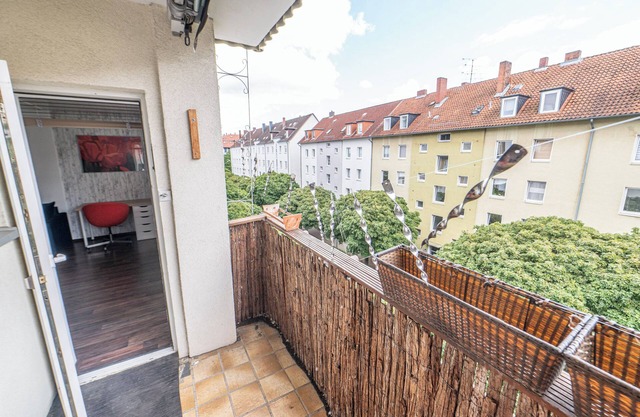 Modern 2-room apartment near the university - quiet, cozy & close to the city