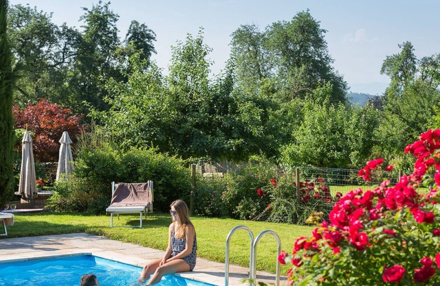 Modern 2-room country house vacation apartment for couples and families