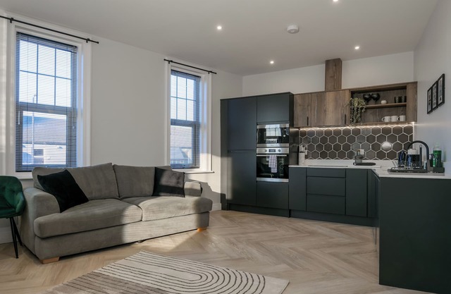 Modern 2BD apartment next to stadium