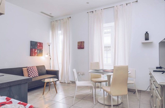 Modern 2BR Apartment Just Off Main Street