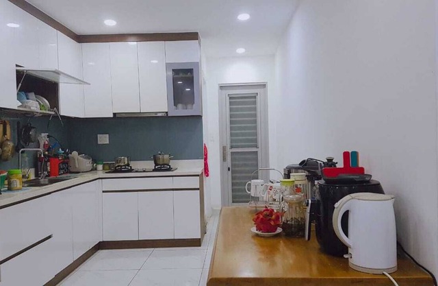Modern 3 Bed Apartment in Ho Chí Minh City