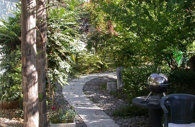 Modern 3 bedroom garden apartment with maximum privacy