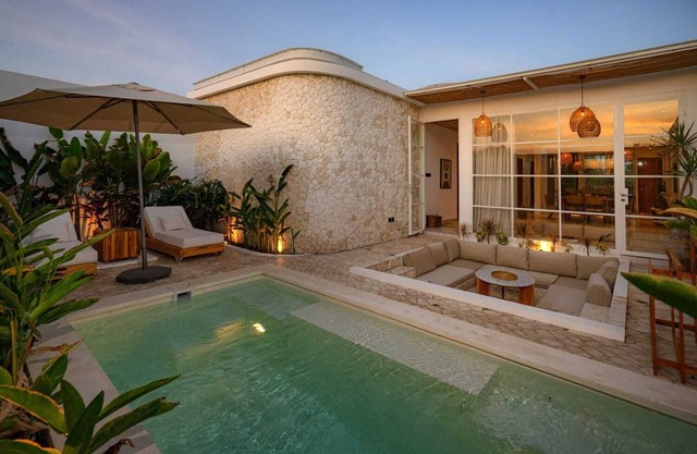 Modern 3 bedrooms pool villa near the beach, shops, and restaurants