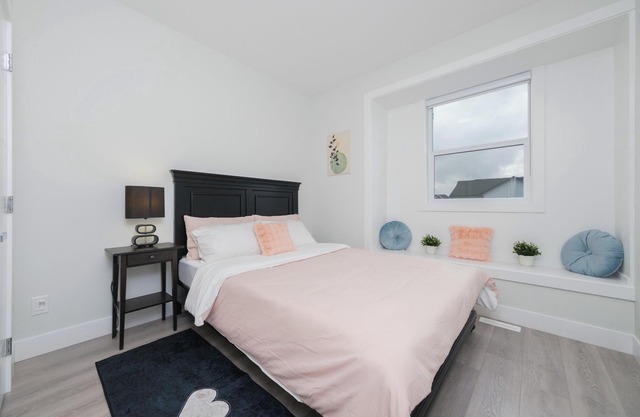 Modern 3BR Near Langley Events Centre & EV charger