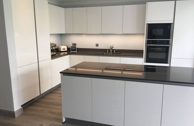 Modern 4-bedroom house 3.5km from Dublin City Centre Sleeps 9