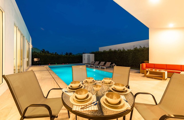 Modern 4 Bedroom Pool Villa - KHA5