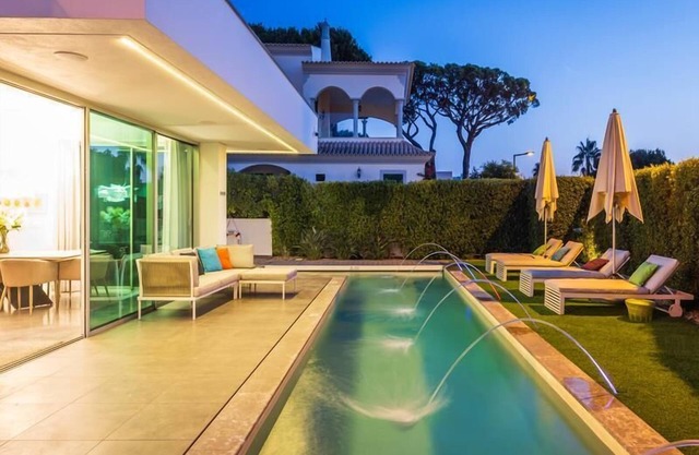 Modern 4 Bedroom Villa - ES90 - Almancil, Algarve
