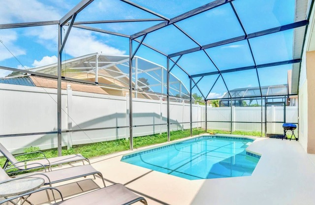 Modern 4BR Home - Pool, Games Room - Near Disney!
