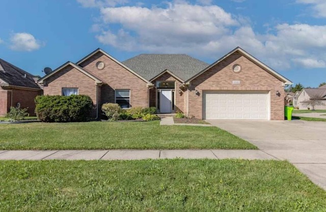 Modern 4BR Ranch Getaway – Convenient & Cozy