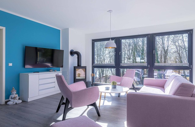 Modern 5-star apartment with large roof terrace and lake view