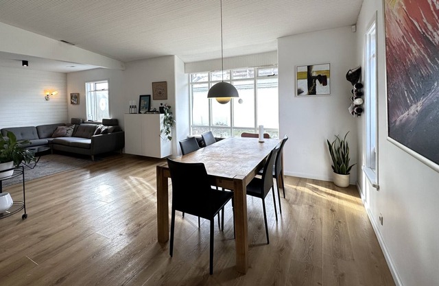 Modern and family friendly house, centrally located in Reykjavik