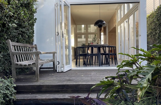 Modern and Stylish Terrace in a Great Central Location
