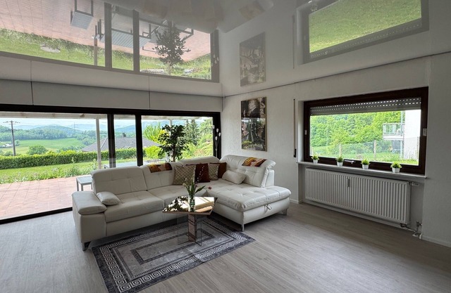 Modern apartment renovated in 2025 - quiet location - 10 km from BASEL