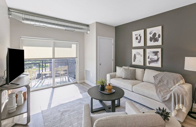 Modern Apartment in Prime Location (ID7210X86)