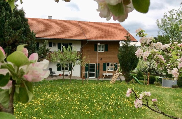 Modern Apartment in Lindegg with Balcony