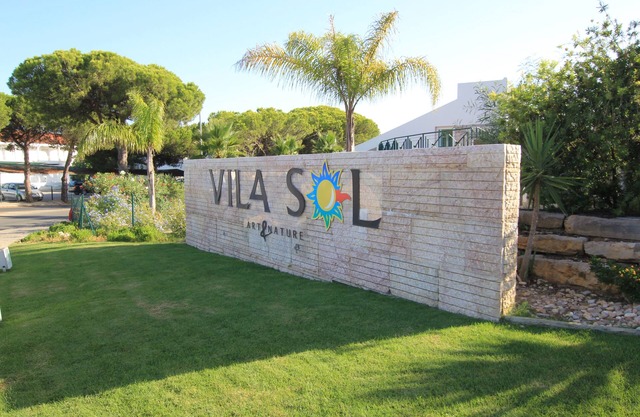 Modern apartment in the exclusive Vila Sol & Spa resort 5 *