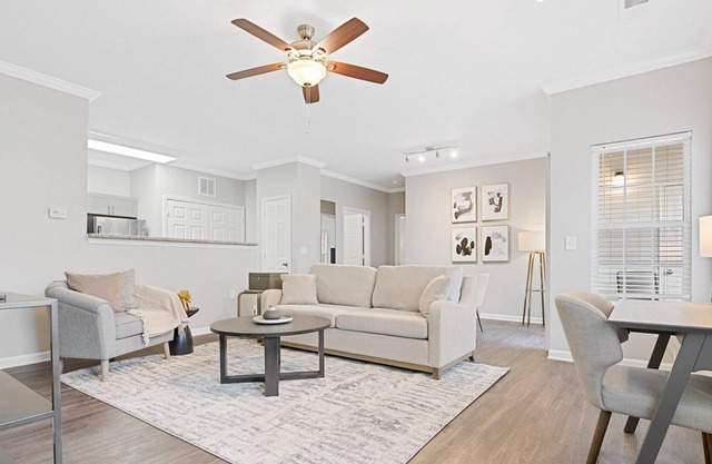 Modern Apartment in Prime Location (ID8542X39)