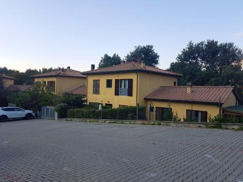 Modern apartment in Borgo San Lorenzo 50 m² with balcony