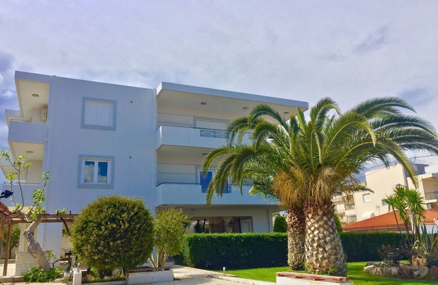 Modern Apartment near Athens&Coast