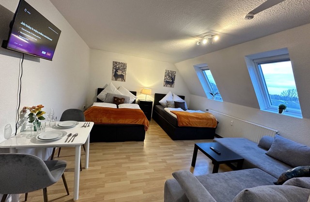 Modern Apartment With 2 Queen Sized Beds in Gütersloh