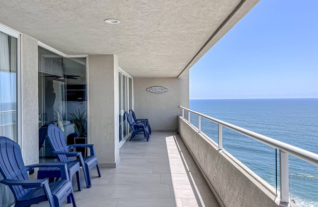 Modern-Calafia Condo-BeachAccess-12thFLR-Rosarito