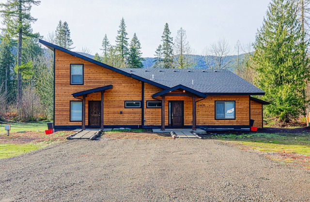 Modern Chalet Mt. Hood Village